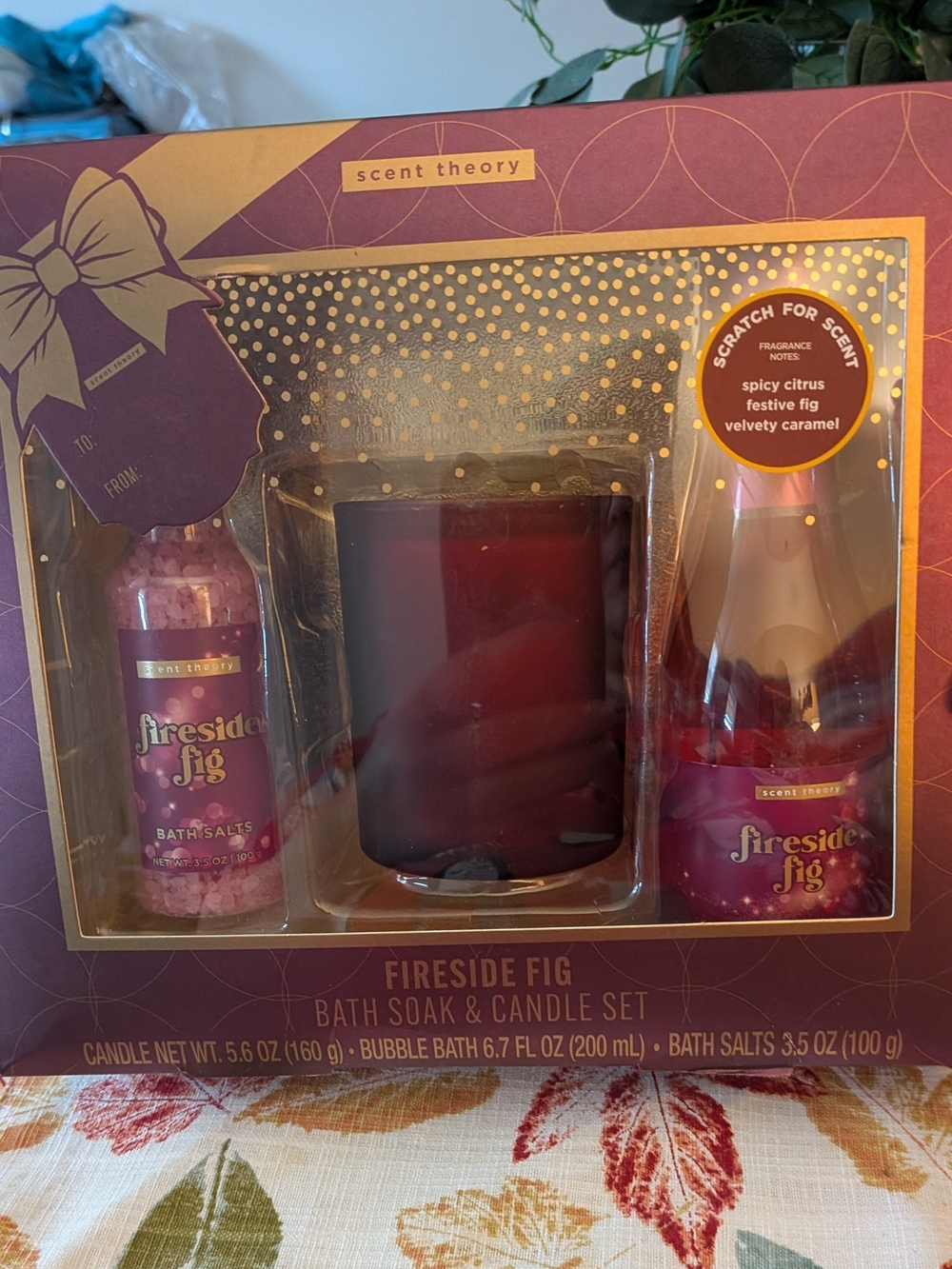 Scent Theory Fireside Fig Bath Soak & Candle Set - Deep Red